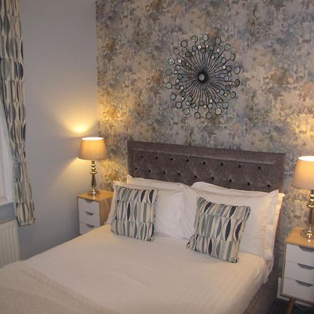 Ashmira Guest House Weymouth Exteriör bild