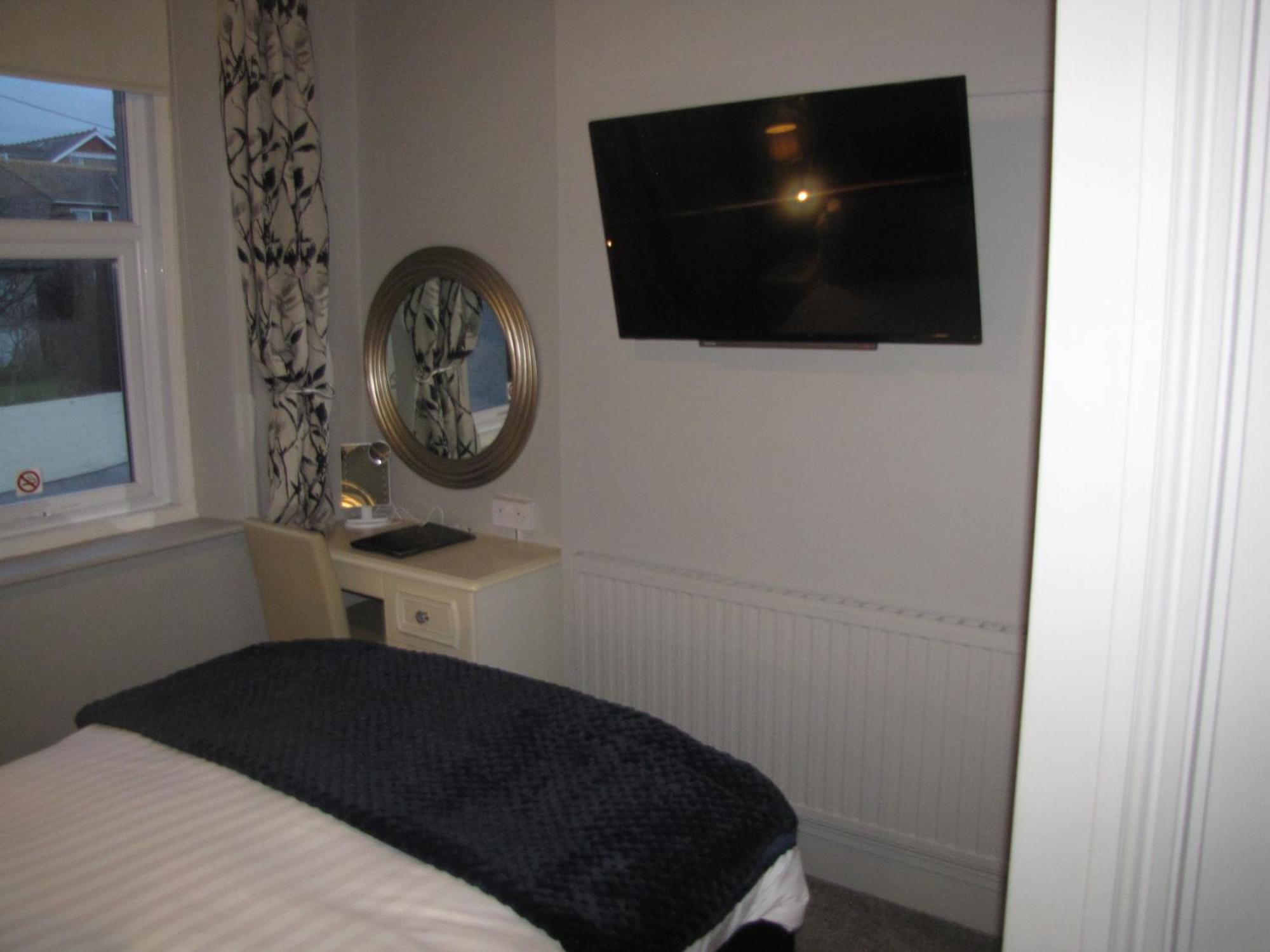 Ashmira Guest House Weymouth Exteriör bild